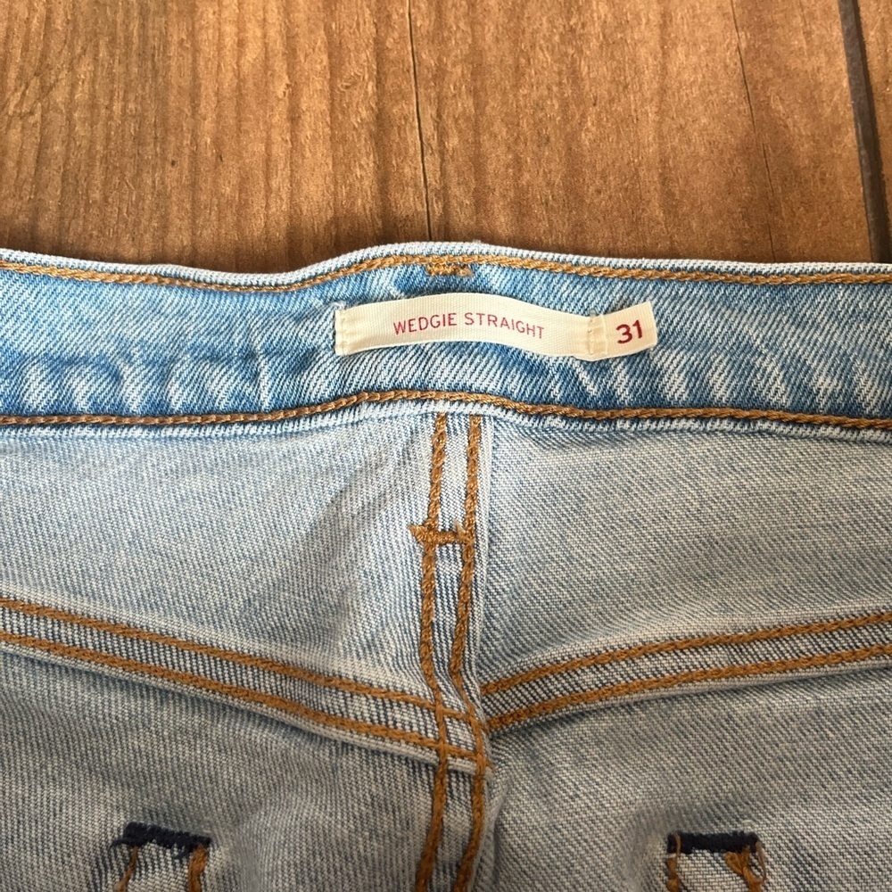 Levi’s sweet nothings wedgie straight bow jeans size 31 - Picture 3 of 4